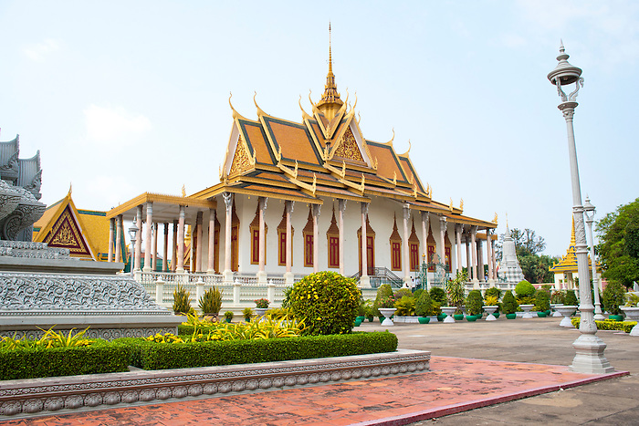 The Silver Pagoda(Wat Preah Keo Morakot)